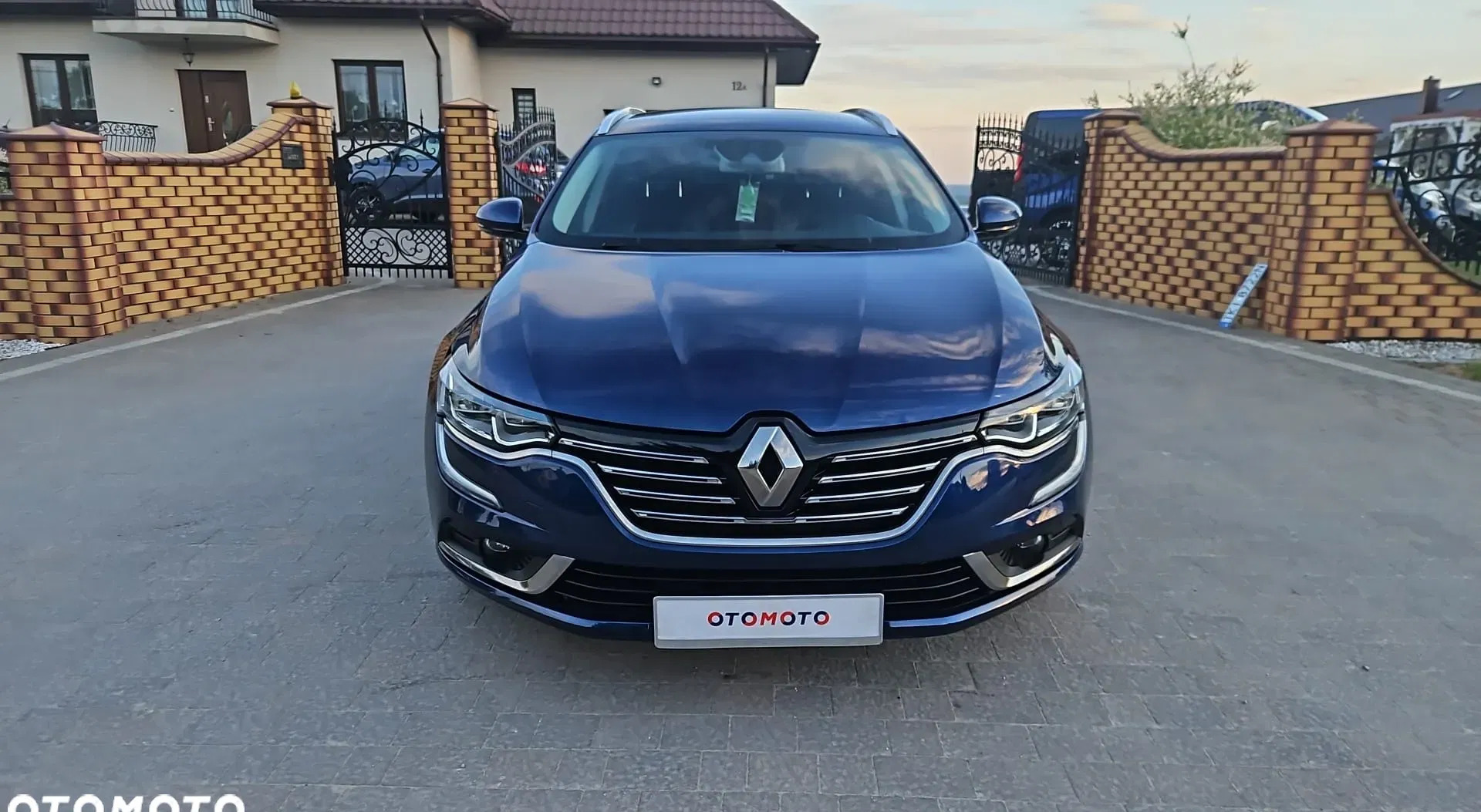 samochody osobowe Renault Talisman cena 57900 przebieg: 102000, rok produkcji 2017 z Kłodawa